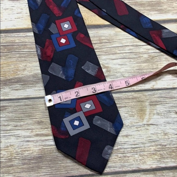Henry Grethel Italian Silk Tie - Picture 3 of 3